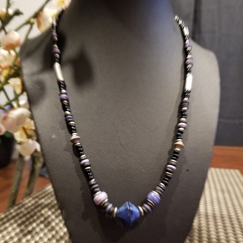 Necklace. - Picture 14 of 16